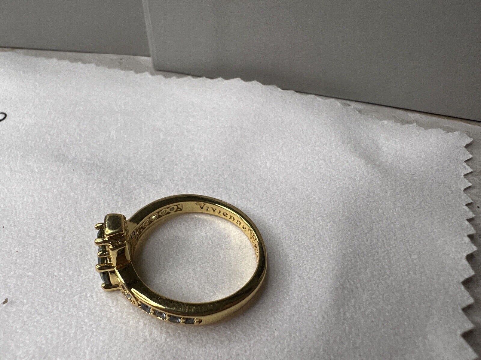 Vivienne Westwood Ismene Ring Emerald Gold W: Gift Packaging Authentic RRP£115